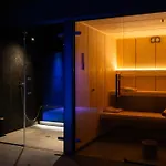 Luze Boutique Готель Сан-Себастьян