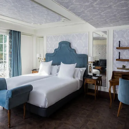 Ξενοδοχείο Luze Boutique 4*