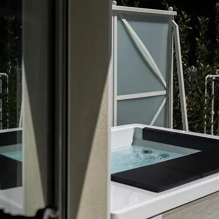 Ξενοδοχείο Luze Boutique 4*