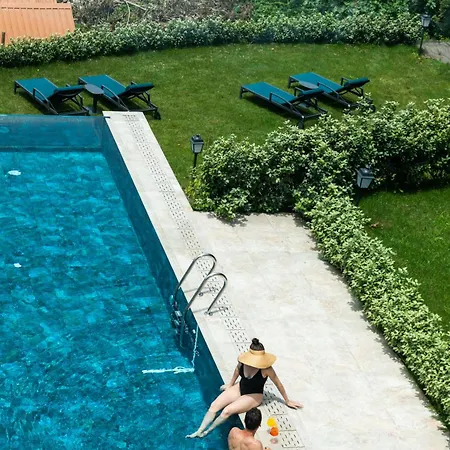 Ξενοδοχείο Luze Boutique 4*