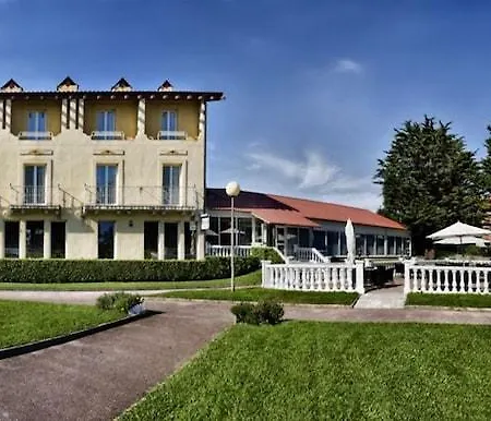 Otel Luze Boutique 2*