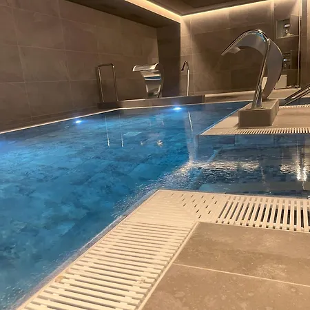 Luze Boutique Hotel