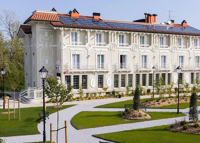 Luze Boutique 2* Saint-Sébastien