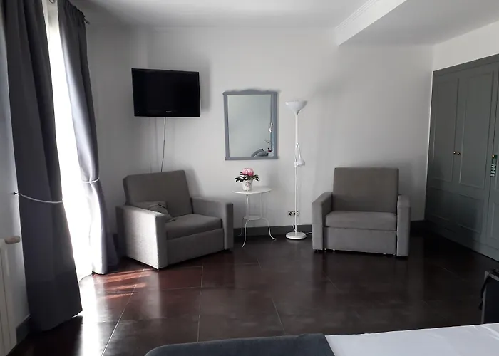 Ξενοδοχείο Luze Boutique 2*