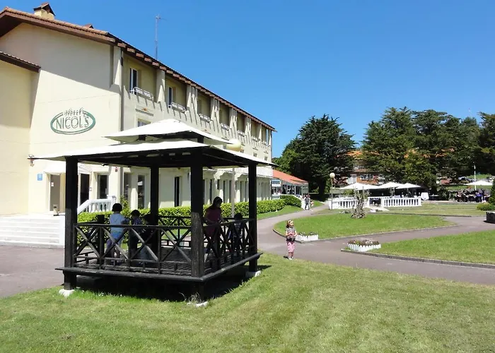 Luze Boutique 2* Saint-Sébastien